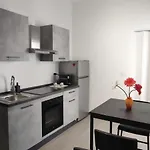Bh Brando House