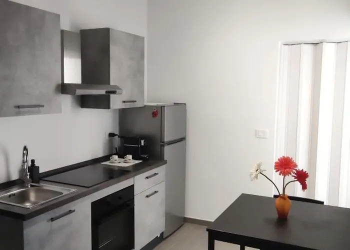 Bh Brando House 3* 바리